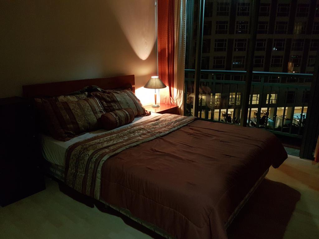 Ortigas 2 Bedroom Corner Unit With 2 Queen Across Shangrila 马尼拉 外观 照片