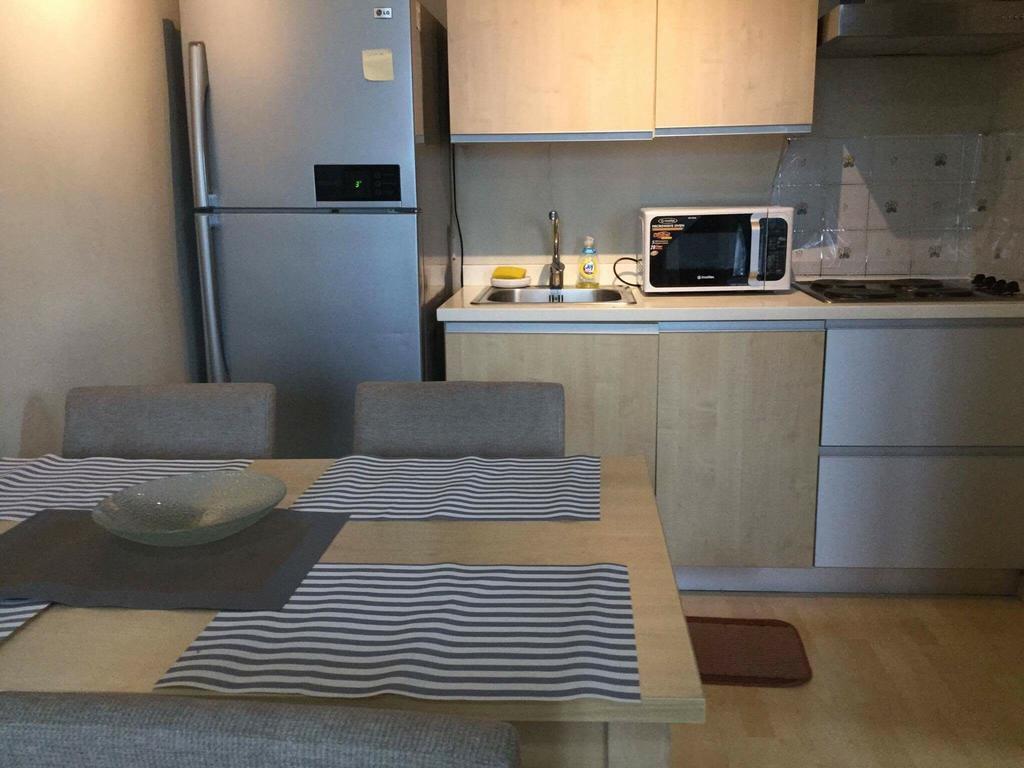 Ortigas 2 Bedroom Corner Unit With 2 Queen Across Shangrila 马尼拉 外观 照片