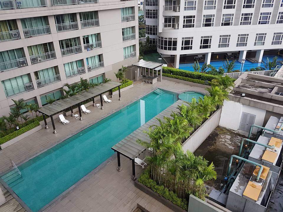 Ortigas 2 Bedroom Corner Unit With 2 Queen Across Shangrila 马尼拉 外观 照片